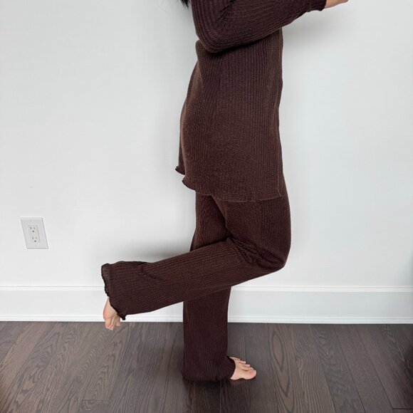 Set Brown Button Up Long Sleeves and High Waist Pants Two Piece Lounge Set - Picture 4 of 8